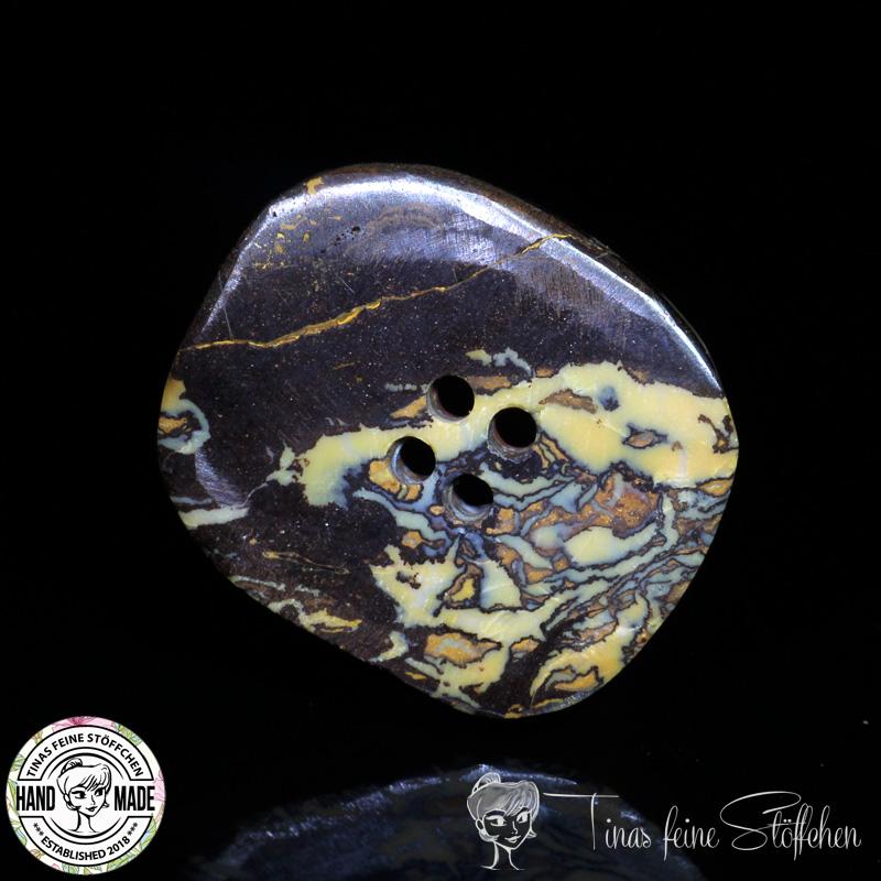 Yowah Boulder Opal Knopf - 25,85ct - 4 Löcher